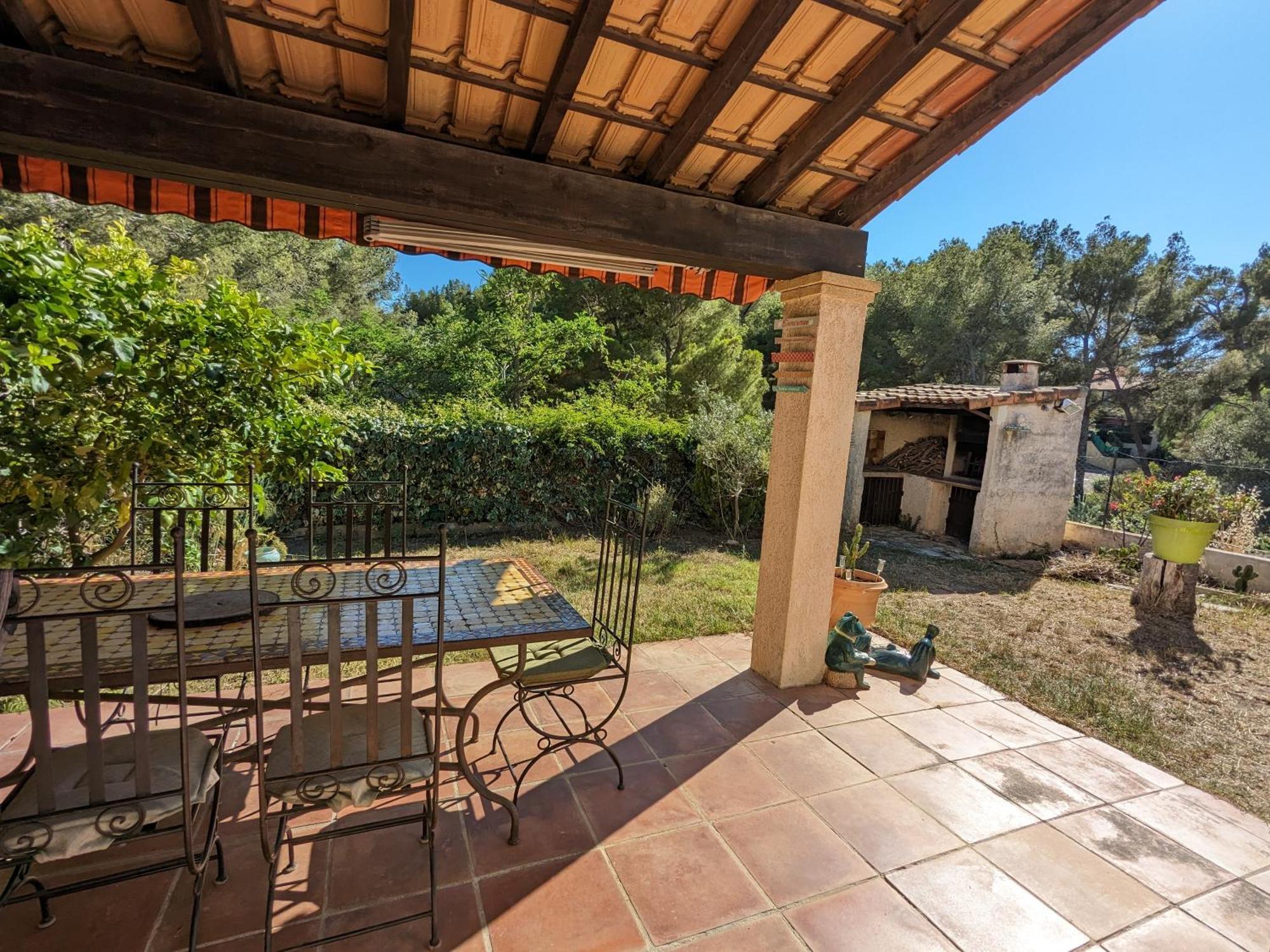 Maisonnette Au Calme Avec Climatisation Parking Jardin Cadre Campagne Plages A Pieds Bandol Extérieur photo