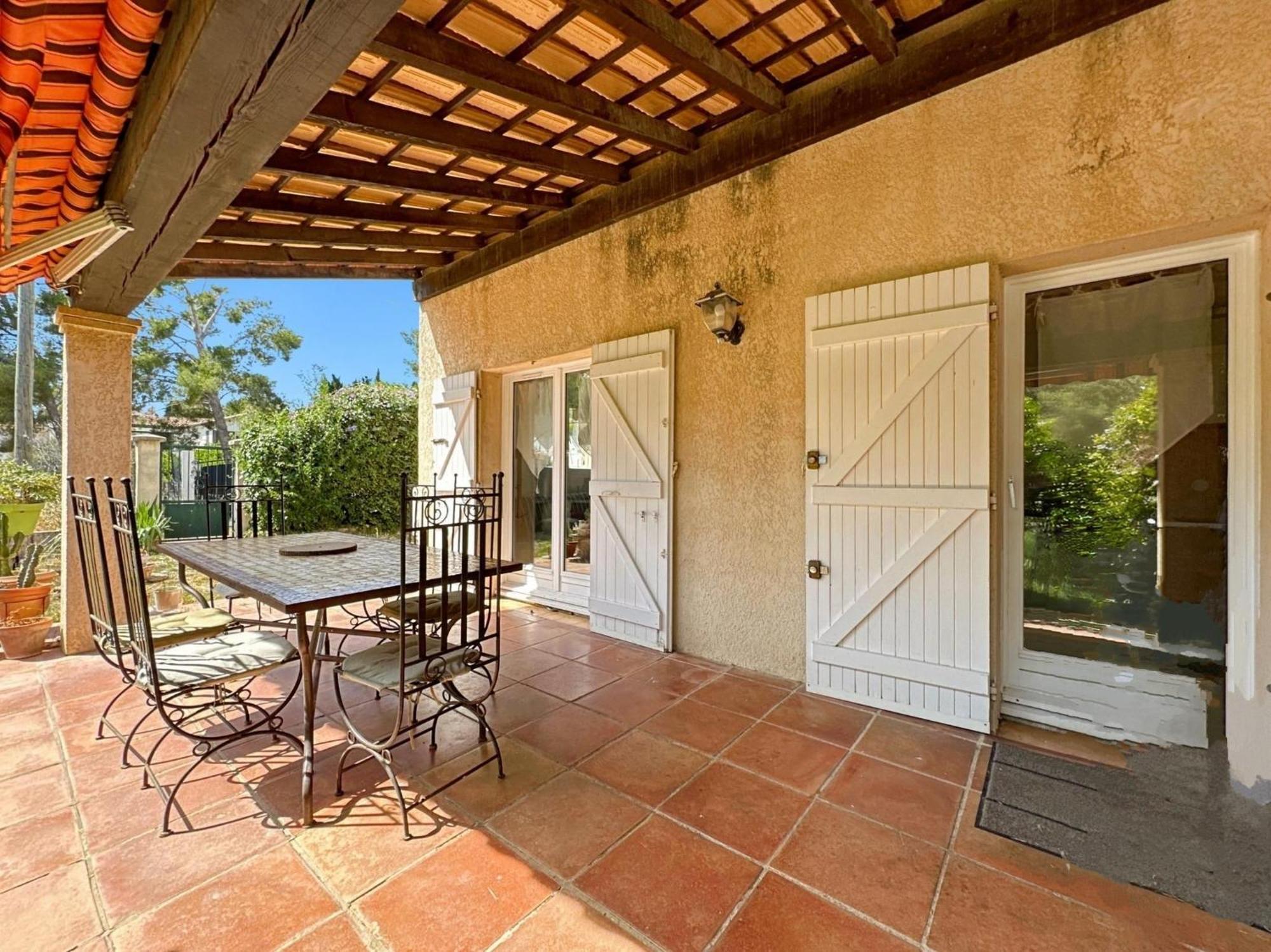 Maisonnette Kalis Calme Avec Climatisation Parking Jardin Cadre Campagne Plages A Pieds Bandol Extérieur photo